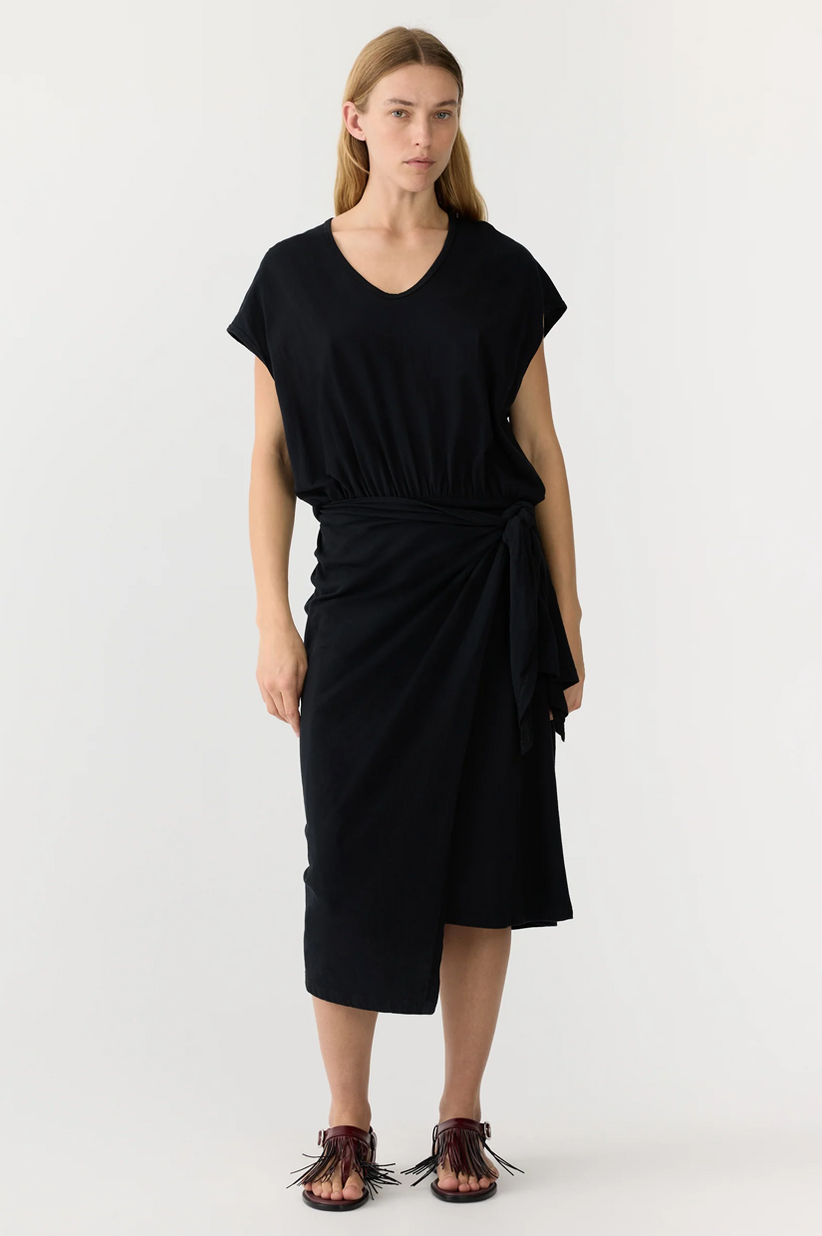 Designer Wardrobe Essentials NZ | Bassike