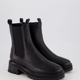 Bronwyn Cleo - Black Tumble