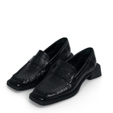 Commonplace Essentials Chelsea Loafer - Black