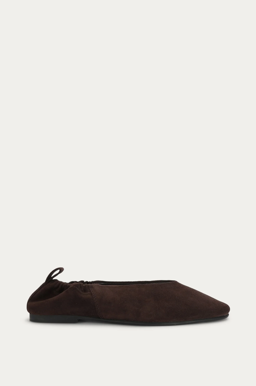 Bells Flats Java Flats Deadly Ponies Cinch Flat - Java Suede – CHAPMAN STORE