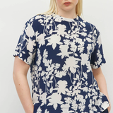 Juliette Hogan Fancy T - Silhouette