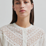 Second Female Ericae - White