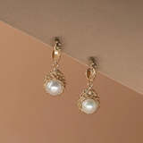 Zoe & Morgan Lulu Earrings - 22k Gold Vermeil with Freshwater Pearls
