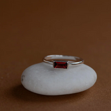 Zoe & Morgan Mon Petit Stacker Ring - 925 Sterling Silver/Baguette Garnet